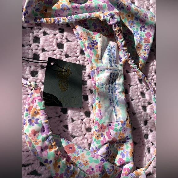 NWT Skatie Nicole Floral Bikini - Picture 5 of 7